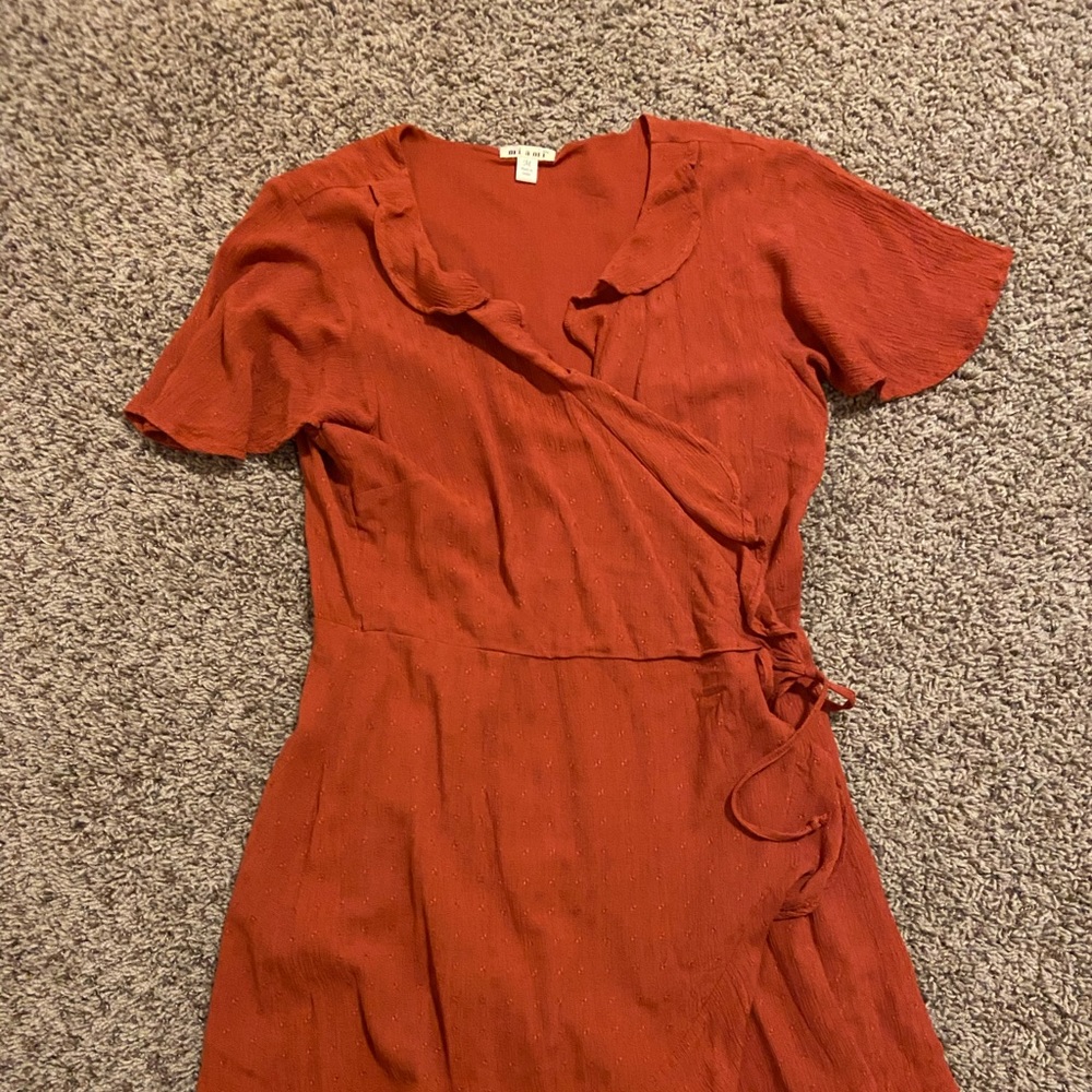 Francesca’s Burnt Orange Wrap Dress Size Medium